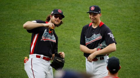 Blake Snell y Gerrit Cole en el All Star Game de 2018.