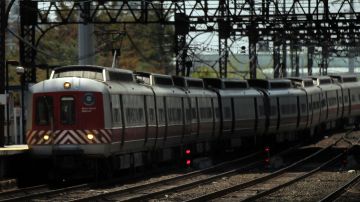 Un hombre murió atropellado por un tren interurbano en Connecticut