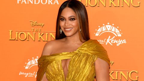 El tono de piel de Beyoncé generó comparaciones con Kim Kardashian, desatando preguntas en las redes sociales sobre el motivo detrás de este cambio.