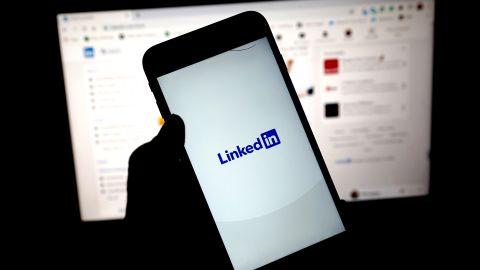 LONDON, ENGLAND - JANUARY 11: In this photo illustration, the LinkedIn app is seen on a mobile phone on January 11, 2021 in London, United Kingdom. (Photo by Edward Smith/Getty Images)