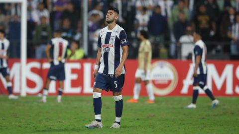 Carlos Zambrano, futbolista del Alianza Lima de Perú.