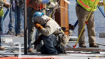La industria de la construcción es una de las más afectadas por falta de mano de obra.