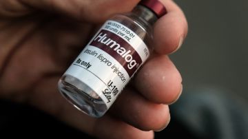 Enfermera acusada formalmente de matar a 4 pacientes, enfrenta nuevos cargos por herir a otros con altas dosis de insulina