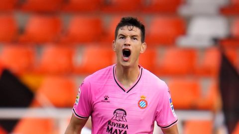 César Montes es el fichaje más caro en la historia del Almería.