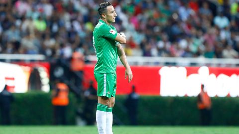 Andrés Guardado aseguró que seguirá disfrutando su etapa en el Real Betis.