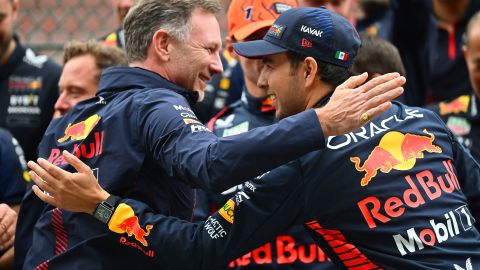 Christian Horner ha reiterado varias veces que cuentan con "Checo" Pérez para la próxima temporada de la F1.