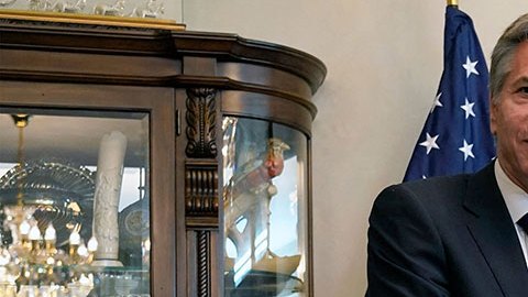Mahmud Abás pide a Antony Blinken el fin "inmediato" de la "guerra destructiva" contra Gaza