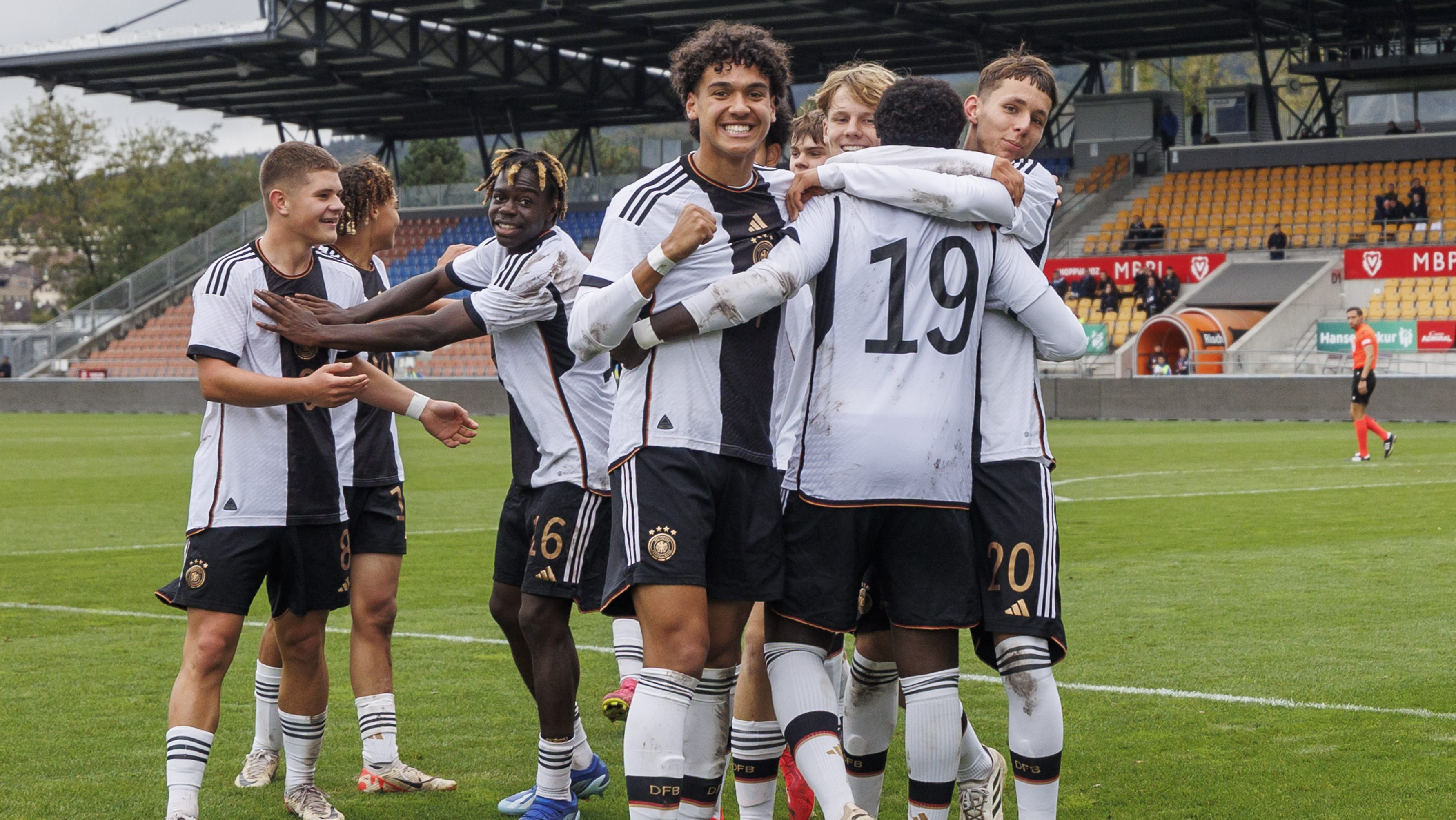 Francia enfrentará a Mali en semis del Mundial Sub-17; Alemania se