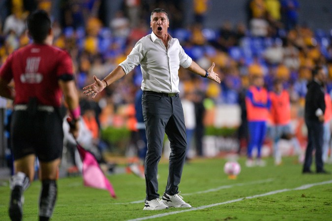 Robert Siboldi, entrenador de Tigres de la UANL.