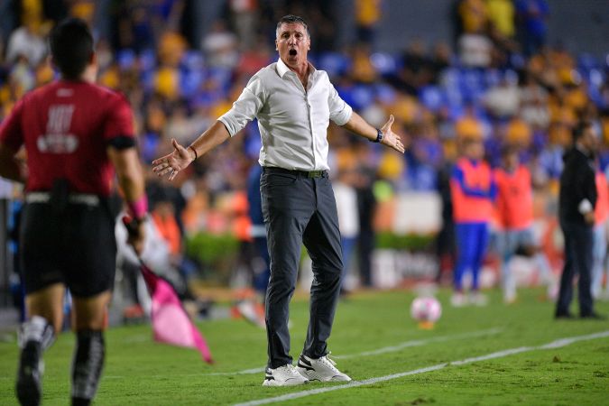 Robert Siboldi, entrenador de Tigres de la UANL.