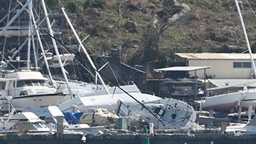 Devastación por el huracán Otis