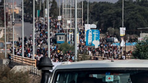 Hamás libera a otros 17 rehenes en el tercer día de tregua acordada con Israel