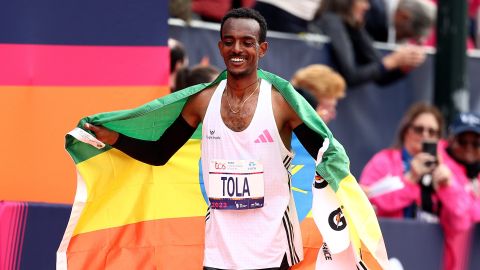 Tamirat Tola, ganador del maratón de Nueva York.