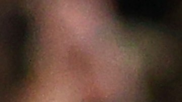 El director técnico alemán del Liverpool, Jürgen Klopp abrazando a Luis Díaz tras el final del partido.