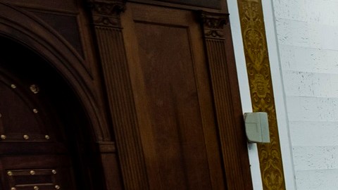 El expresidente Trump ha acusado de parcial al juez Arthur Engoron.