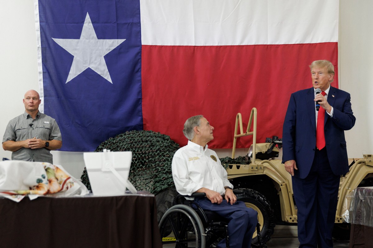 Trump visita la frontera entre Estados Unidos y México en Texas para reiterar su discurso contra inmigración