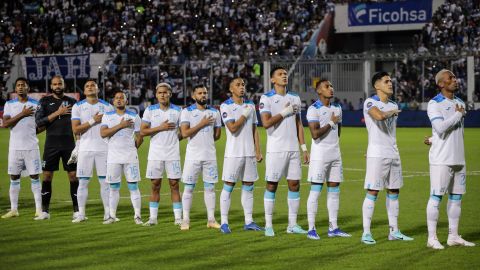 La selección de Honduras venció a México en Tegucigalpa y quieren redondear la victoria en el Estadio Azteca.