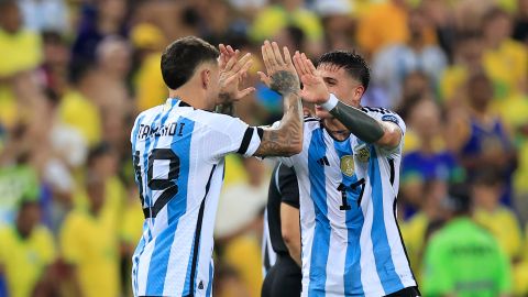 Nicolas Otamendi puso adelante a la actual campeona del mundo