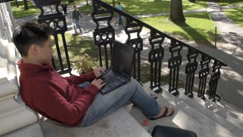 Universidad de Cornell canceló clases tras arresto de un estudiante por amenazas antisemitas