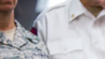 Greg Abbott presume haber expulsado de Texas a otros estados a más de 60,000 migrantes