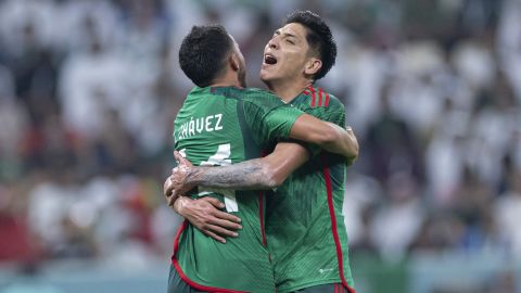 Luis Chávez y Edson Álvarez, los autores de los goles en el Estadio Azteca expresaron su sentir en redes sociales.