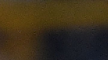 Guido Pizarro (i), de Tigres, disputando un balón con el americanista Henry Martín (d) en un encuentro Tigres vs. Club América del Clausura 2023.