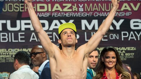 Julio César Chávez Jr, durante la ceremonia de pesaje previo a la función "Canelo Vs Chávez Jr" en 2017.