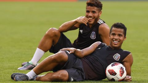 Jonathan dos Santos y Giovani dos Santos formarán parte del "Ziza FC" en la People's League.