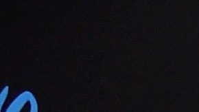 Myrka Dellanos y Alexa Dellanos en un evento de Disney.