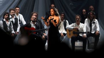 Rosalía en el Latin Grammy 2023.