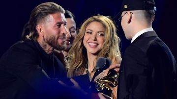 Shakira, Sergio Ramos y Bizarrap en el Latin Grammy 2023.