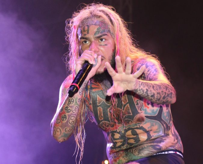 Tekashi 6ix9ine en el Trillerfest en Miami.