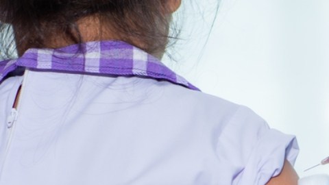 Vacunar a los niños contra el VPH es eficaz para prevenir varios tipos de cáncer