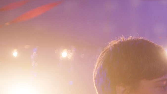 Cecilia Aldarondo en una de las escenas recreadas de su adolescencia en "You Were My First Boyfriend".