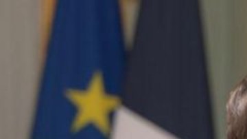 Macron habló con la BBC en una entrevista exclusiva en París.