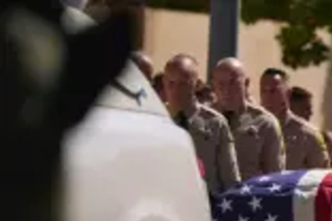 Los servicios funerarios del alguacil Clinkunbroomer se tuvieron el 5 de octubre de 2023.