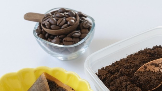 Cómo el café viejo puede ayudar en el tratamiento de alzheimer y el parkinson