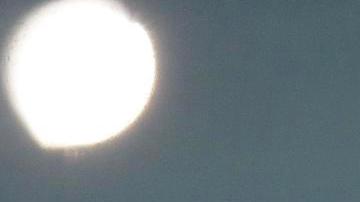 Jorge Sánchez (izquierda) del FC Porto en acción contra Francisco Moura de Famalicao.