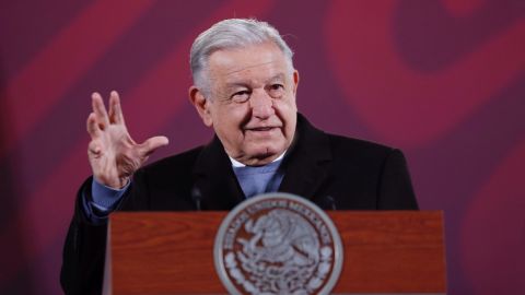 AMLO califica de “muy buena” la reunión con enviados de Biden y asegura que se busca “normalizar” la frontera con EE.UU.