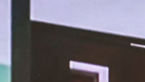 Navalni asegura estar bien en la nueva prisión ártica