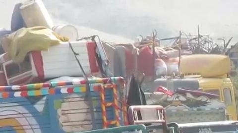 Unos 400 mil afganos habrían abandonado Pakistán tras la amenaza de su Gobierno de expulsarlos pro la fuerza