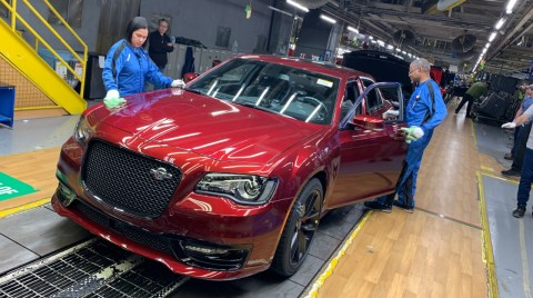 Chrysler 300C 2023