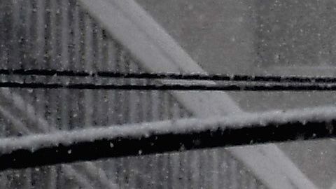 Tormentas de nieve dejan sin electricidad a más de 25,000 hogares y negocios en Maine