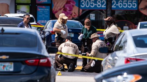 Tiroteo en centro comercial de Colorado durante Nochebuena dejó un muerto y tres heridos