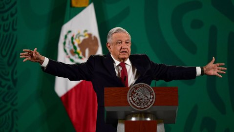 AMLO recibe a comitiva estadounidense en Palacio Nacional para acordar nuevas medidas contra la crisis migratoria