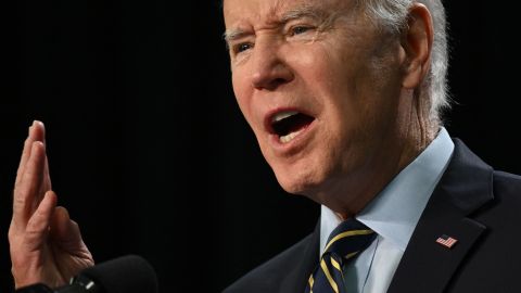 Gobierno de Biden alista reembolsos para 48 medicamentos que aumentaron de precio en el Medicare