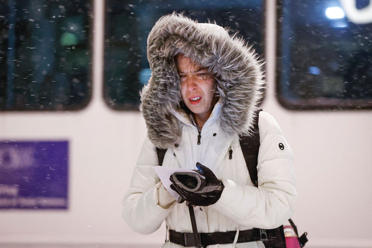 Tormenta invernal deja 5 muertos y 600,000 hogares sin electricidad en el noreste de EE.UU.
