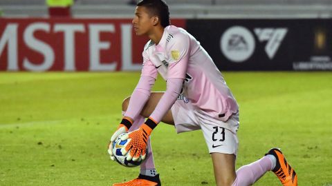 Kevin Mier ya se encuentra en suelo mexicano para reportarse con el Cruz Azul