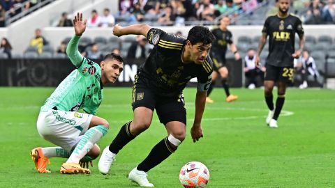 Carlos Vela finalizó su contrato con Los Ángeles FC y todavía no ha definido si renueva o si busca un nuevo equipo.