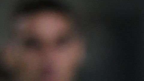El jugador de 22 años justo cuando se estaba montado en el carro que lo llevaría al aeropuerto se bajó para despedirse de su mascota